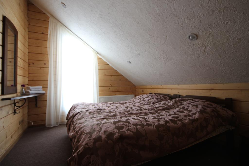 Cottage Familiya Verkhovyna Exterior foto